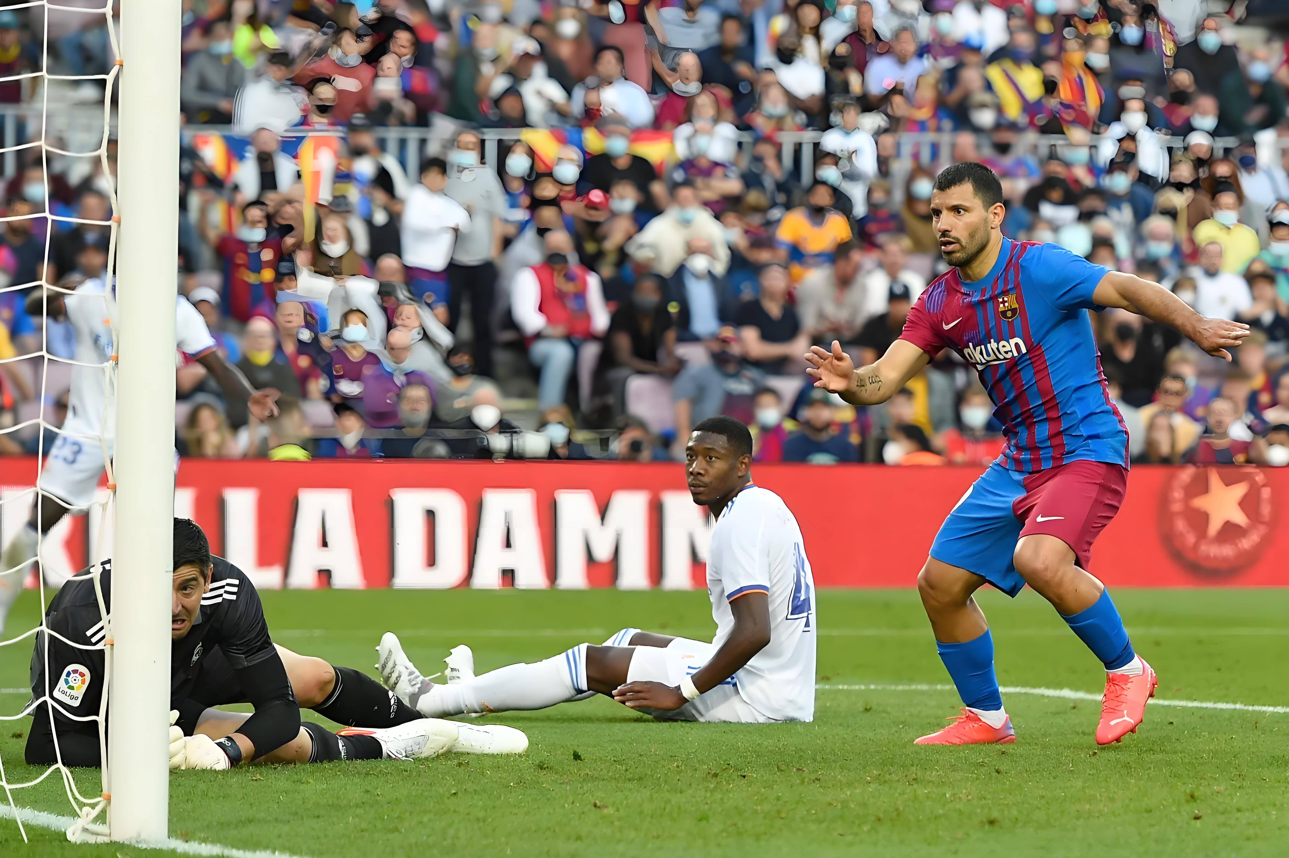 包含赛前英超焦点战,拜仁慕尼黑造点机会,悬念犹存,数据趋势出现新变化的词条 包含赛前英超焦点战,拜仁慕尼黑造点机会,悬念犹存,数据趋势出现新变化的词条